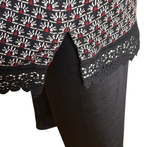 Y2K Susan Graver lace hem,jersey knit,tunic,sweater,office siren,gorpcore,warm - Picture 10 of 13